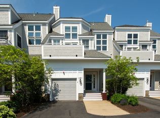 6 State Park Rd APT 2, Hull, MA 02045
