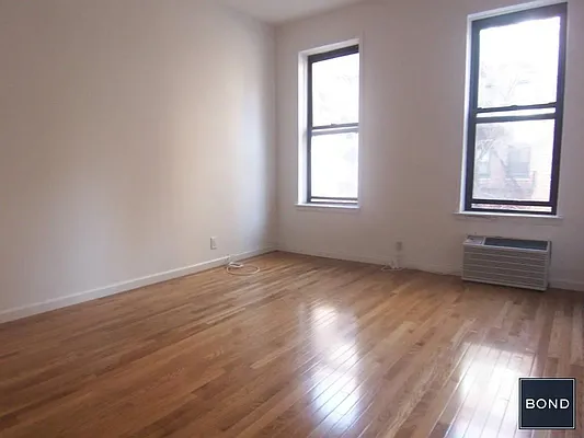 Rented by Bond New York | media 18