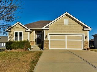 11321 N Winchester Ave, Kansas City, MO 64156