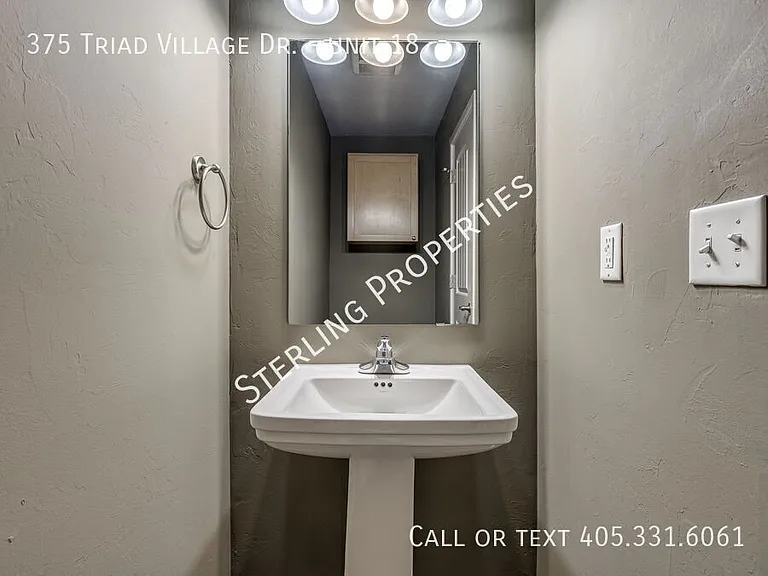 375 Triad Village Dr #18 — Photo 28