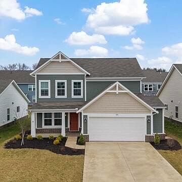 1st image of 1033 Queen Bee Pl