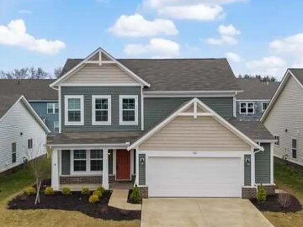 1033 Queen Bee Pl, Grove City, OH 43123