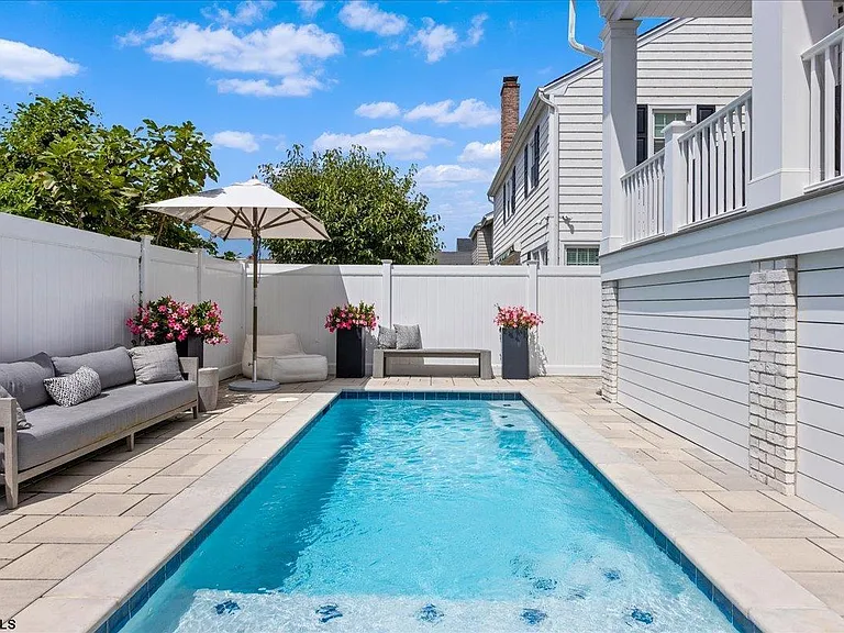 428 N Pembroke Ave #FULL SUMMER RENTAL W — Photo 43