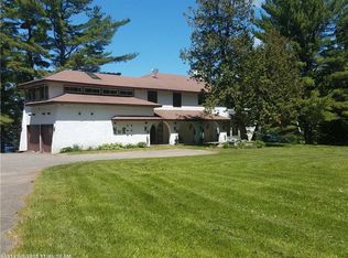 4 Fern Ln, Sidney, ME 04330