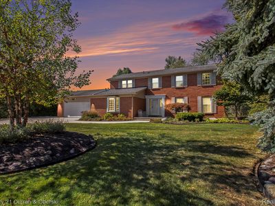 29645 Mayfair Rd, Farmington Hills, MI, 48331