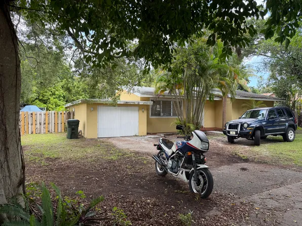 1125 SW 18th St, Boca Raton, FL 33486