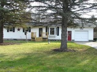 2064 E Stewart Rd, Midland, MI 48640