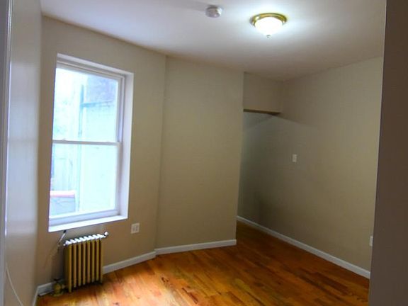 2nd image of 264 E 2nd St APT 14
