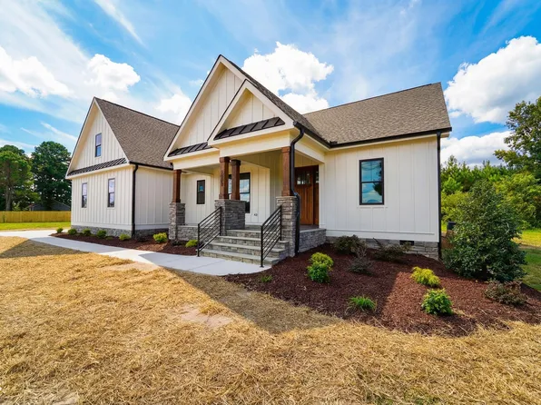 5009 Hopkins Chapel Rd, Zebulon, NC 27597