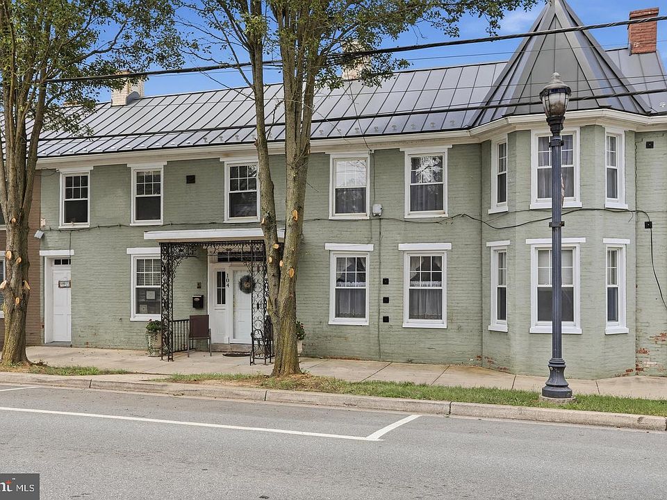 1st image of 104 N Main St