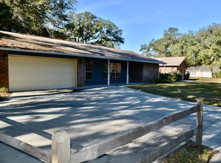 302 Sabal Palm Dr, Niceville, FL 32578
