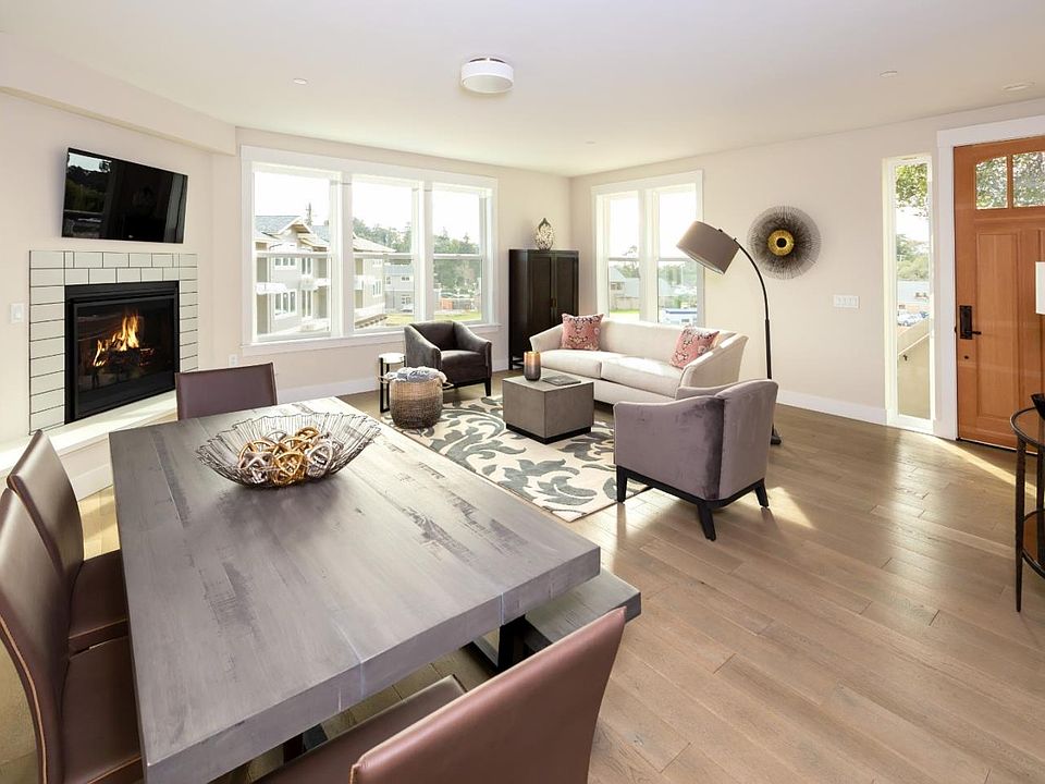 2nd image of 329 Granite Way