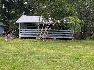 11 Shady Oak Ln, Huntsville, TX 77320