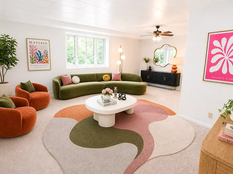 Large 1-Bedroom (Unit 305)