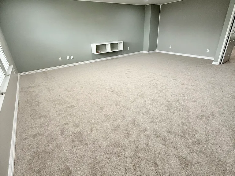 503 Angela Ln — Photo 10