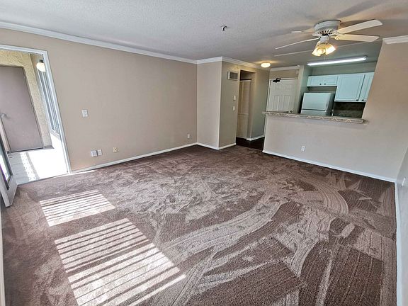 4th image of 8889 Caminito Plaza Centro #7234
