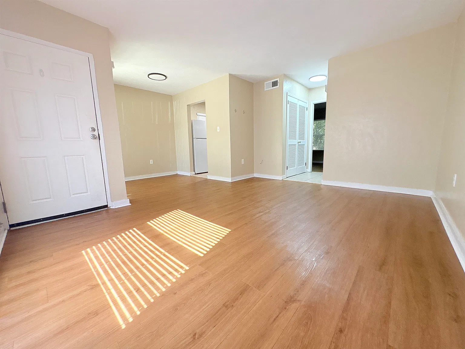1 bed, 1.0 bath, 644 sqft, $995 — Photo 3