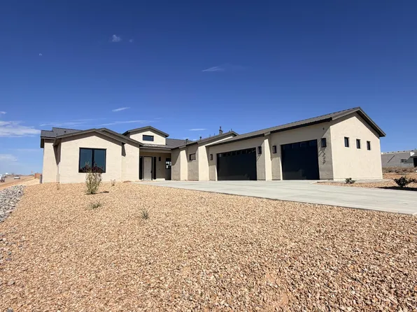 1425 6th St SE, Rio Rancho, NM 87124