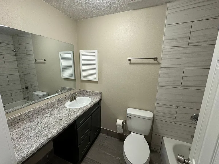 7823 Coronet Ln — Photo 12