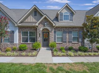 810 Cottage House Ln, Nolensville, TN 37135