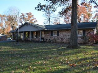 112 Laurel Hill Dr, Stephens City, VA 22655