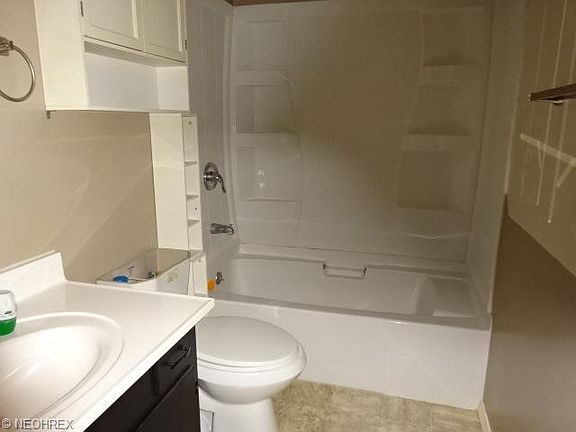 5th image of 109 Yunker Ct
