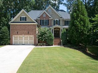 2208 Hollowbrooke Ct NW, Acworth, GA 30101