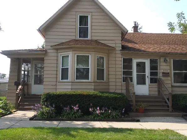 2430 3rd St, Trenton, MI 48183