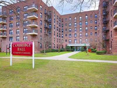 22424 Union Tpke, Bayside, NY, 11364