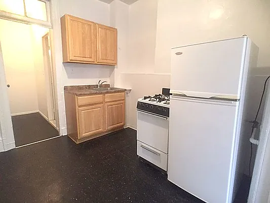 Rented by City Heights Realty | media 11