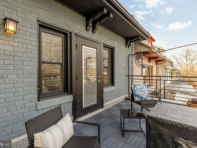 432 Emerson St NW — Photo 35