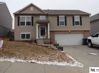 14464 Knudsen St, Bennington, NE 68007