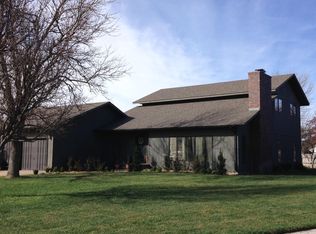 2528 Brush Crk, Great Bend, KS 67530