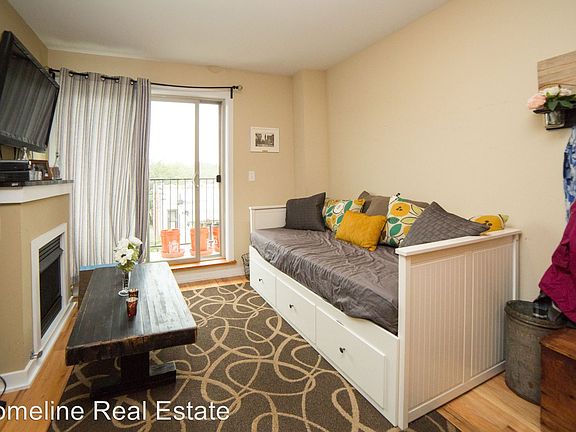 3rd image of 3006 W Girard Ave #3006