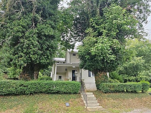 2nd image of 706 Hill Ave #&-708