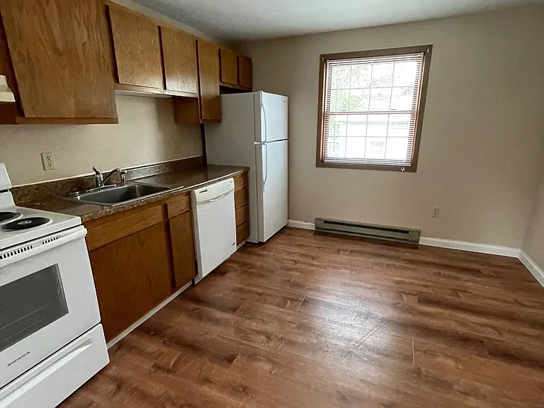 210 Port Watson St — Photo 3
