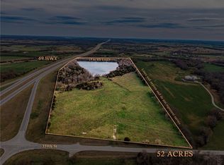 8869 W 359th St, Louisburg, KS 66053