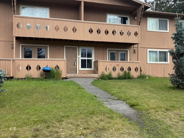 4401 Reka Dr, Anchorage, AK 99508