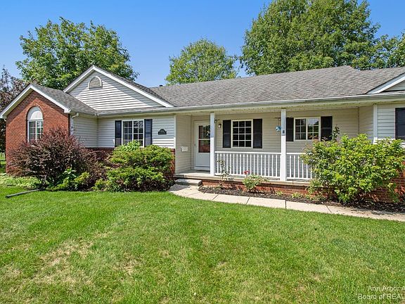 3rd image of 5164 Scheuners Way