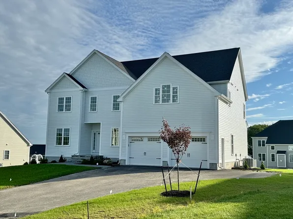 102 Magill Dr, Grafton, MA 01519