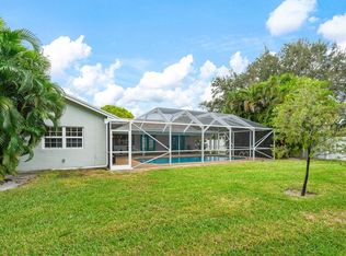 18262 104th Ter S, Boca Raton, FL 33498