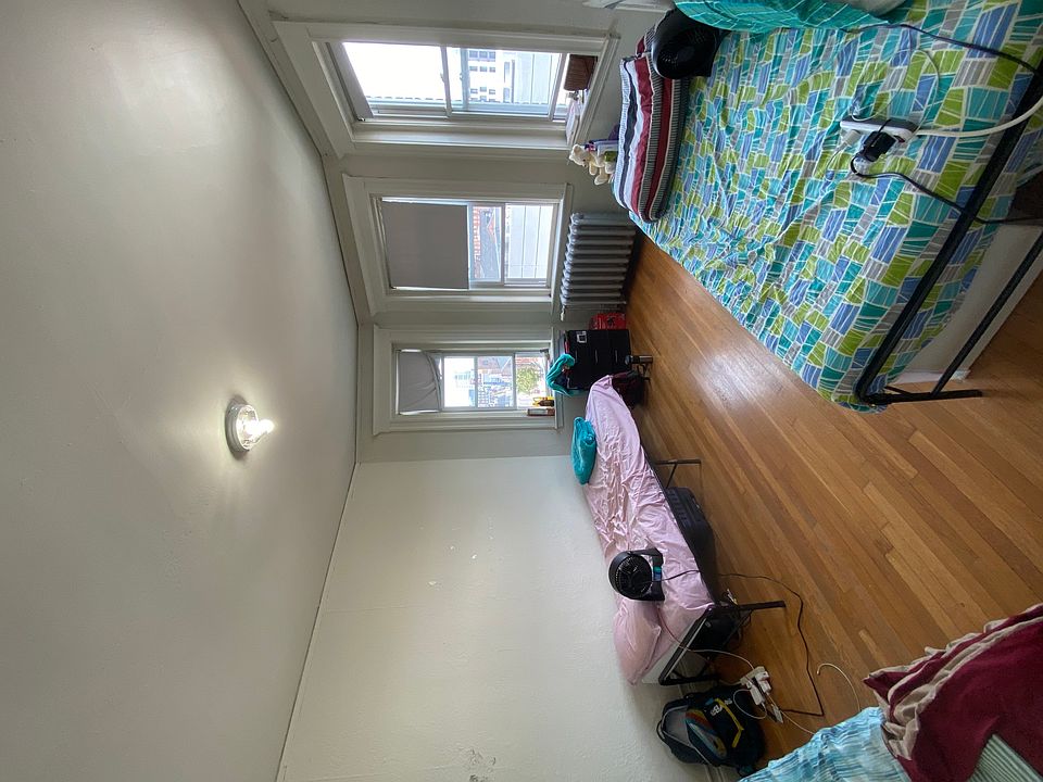 2nd image of 1163 Boylston St APT 37