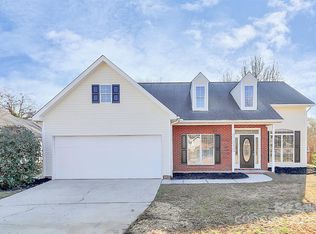 2820 Rosemeade Dr, Monroe, NC 28110