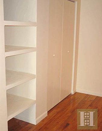 5th image of 439 E 6th St APT 3R