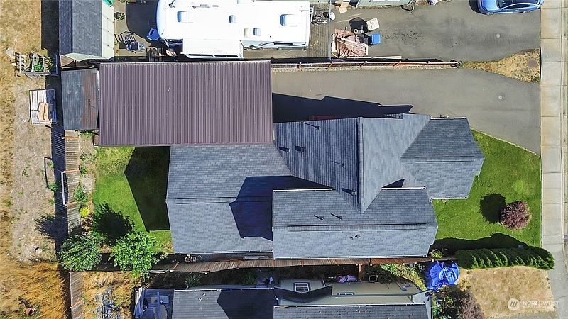 2nd image of 20129 Shamon Court SW