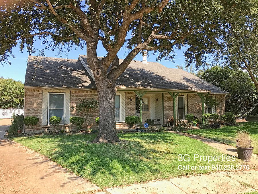 1st image of 4024 Abbey Ln