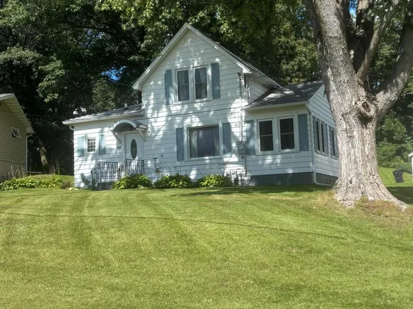 230 Arlington Dr, Amery, WI 54001