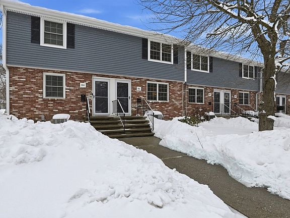 3rd image of 86 Durham Rd #86