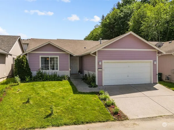 1137 NE Beaumont Lane, Bremerton, WA 98311