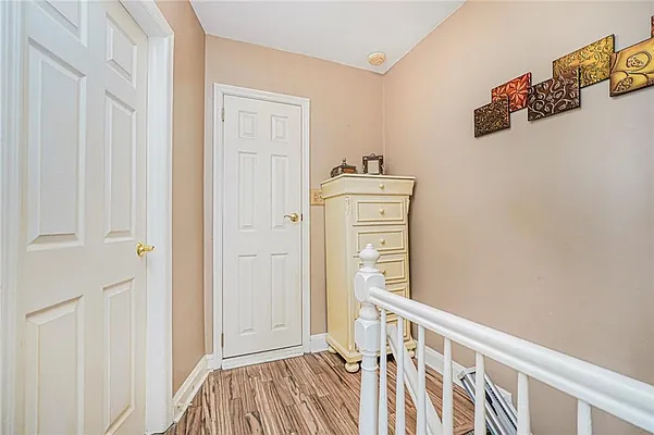 Sold by Remax Real Estate Professionals | media 14